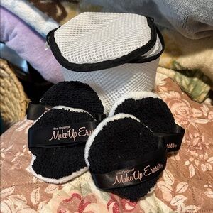 MakeUp Eraser Black and White Collection